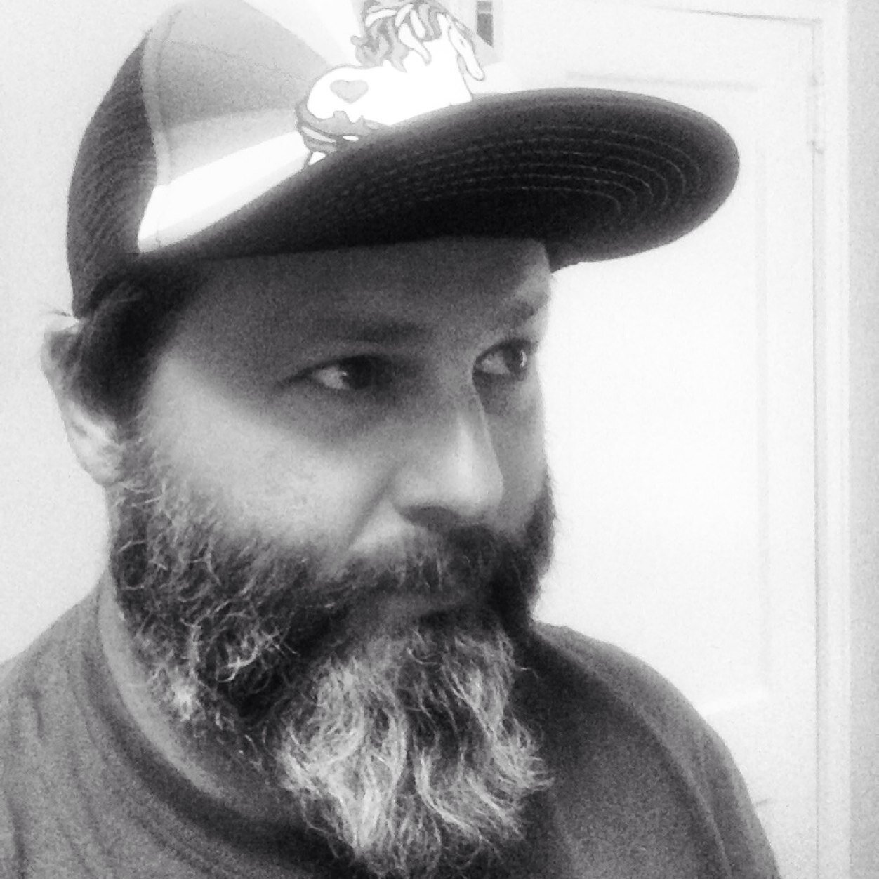 Order of the Owl guitars. Endorser of Orange amps, Lace, Black Arts Toneworks, Pure Salem. Auto aesthetics, aspiring culinarian, lover of animals, snuggly