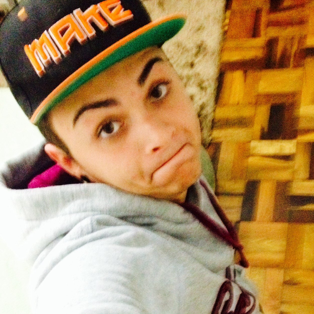 Whats 9274 1615 ✌️