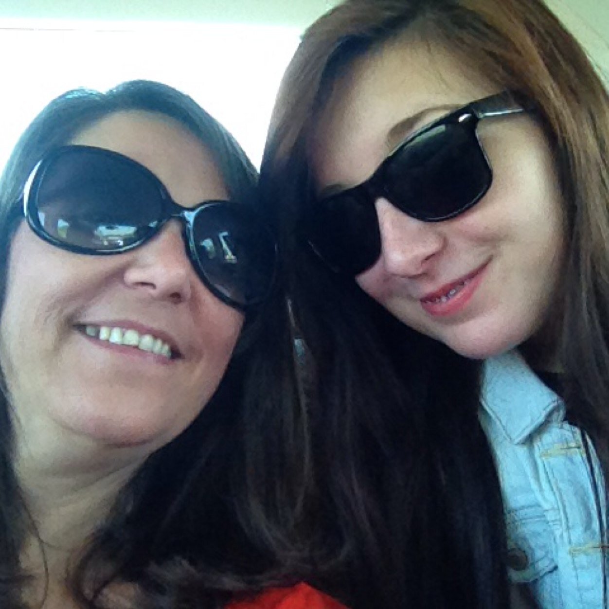 shutterfly40's profile picture. 