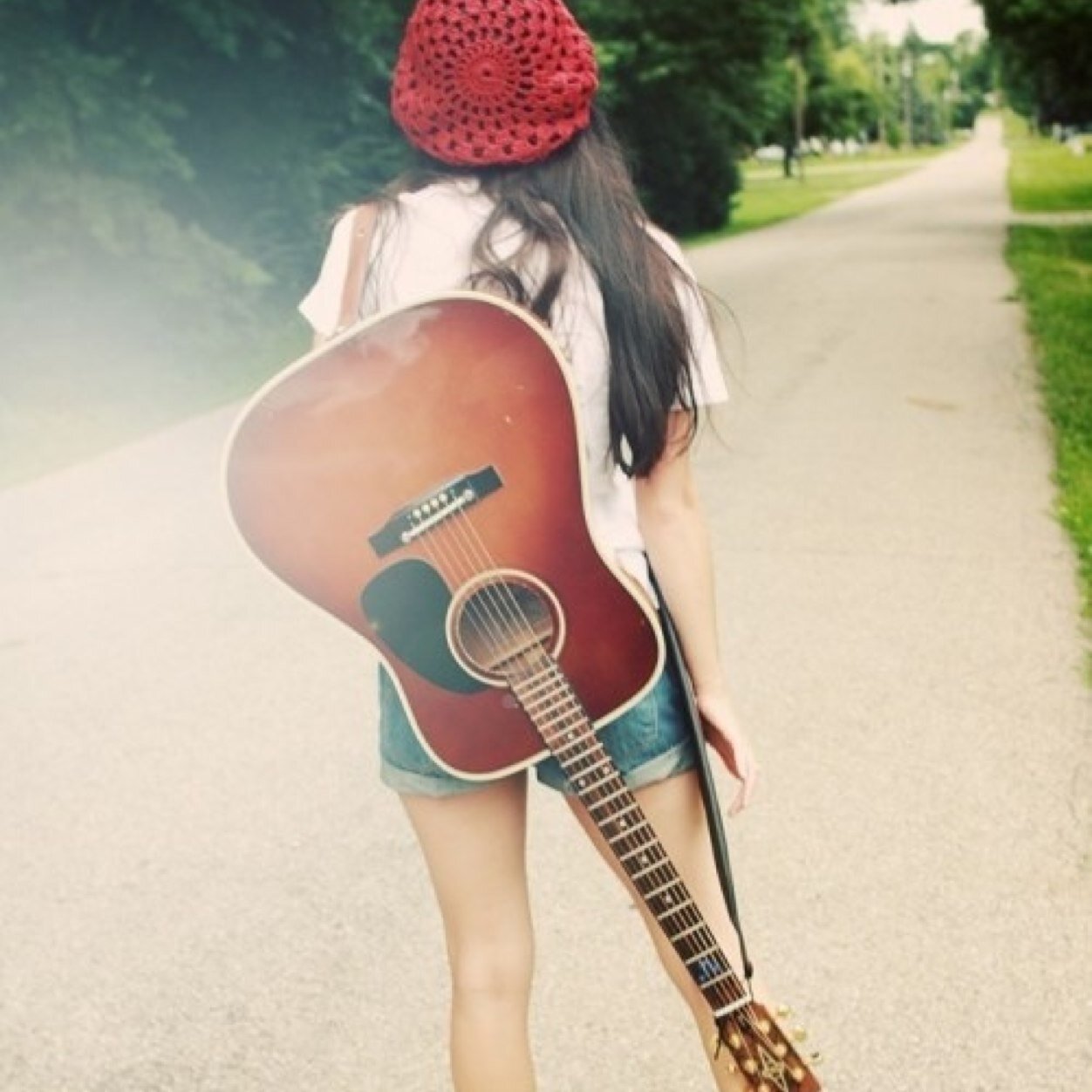 Just a modest girl in an LDR who's fulfilling God's will. Music is my gift, The Lost is my mission, and loving is my life.