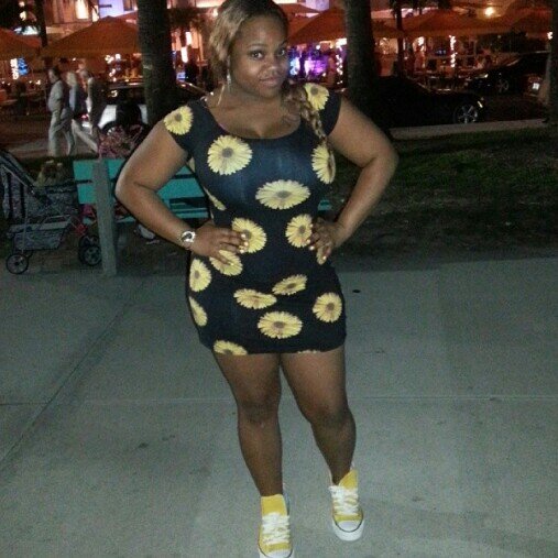 They Couldn't Handle Me Even If I Gave Them The Instructions Follow Me On I.g @GoldenMidget93
K.i.k @GoldenMidget