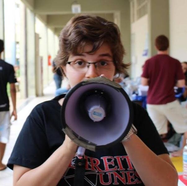 Advogada e Operária do Direito, LGBT, feminista, socialista e PSOLISTA ⚖️🌈☀️✊ Posto sobre Direito, politica e cidadania no 📸@mhgalhani Ela/Dela