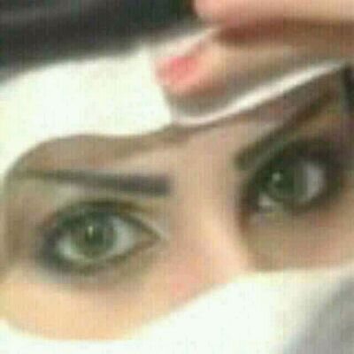 ‏‏: العهــــــــــود إللي على قلبي عهود_
عهــــــــد مني ما تهون محبتك_
احتويت كل المحبه بالوجـــــــــود_
ماتشوف عيوني إلا صورتــــــــــك_