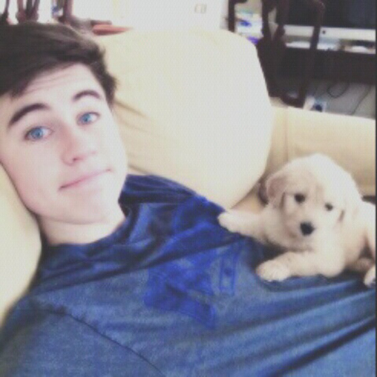 ✩Turn on notifications to get alerts for when i do dms!Nash will follow you soon babe, don't give up.