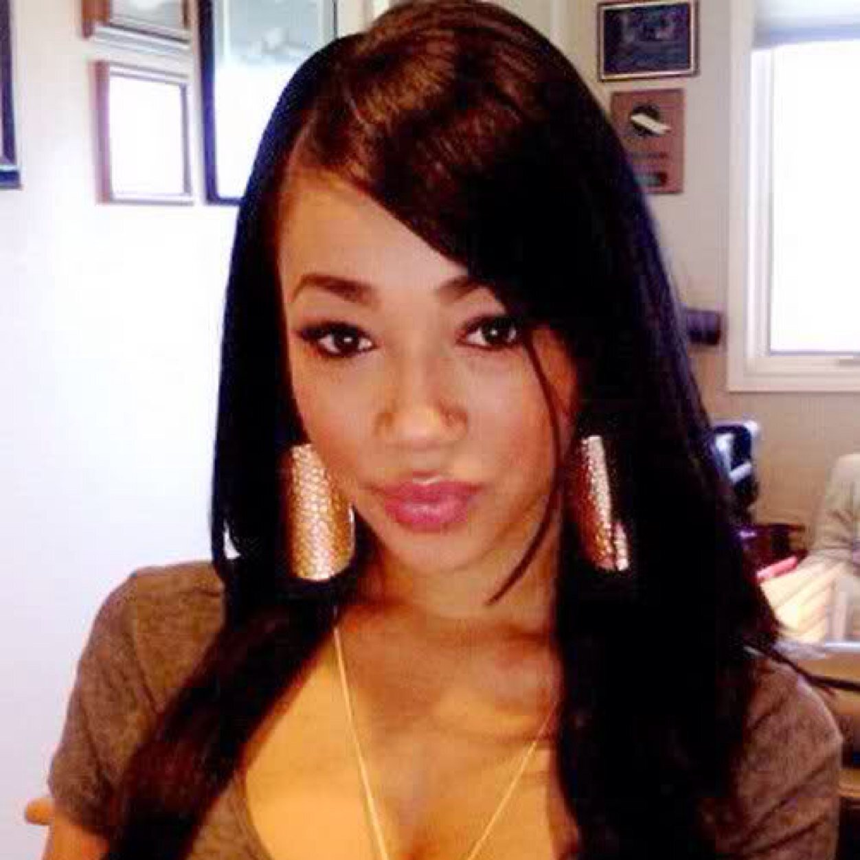 Canadian born, #Portuguese & #Ghanaian ... Student (Toronto University)