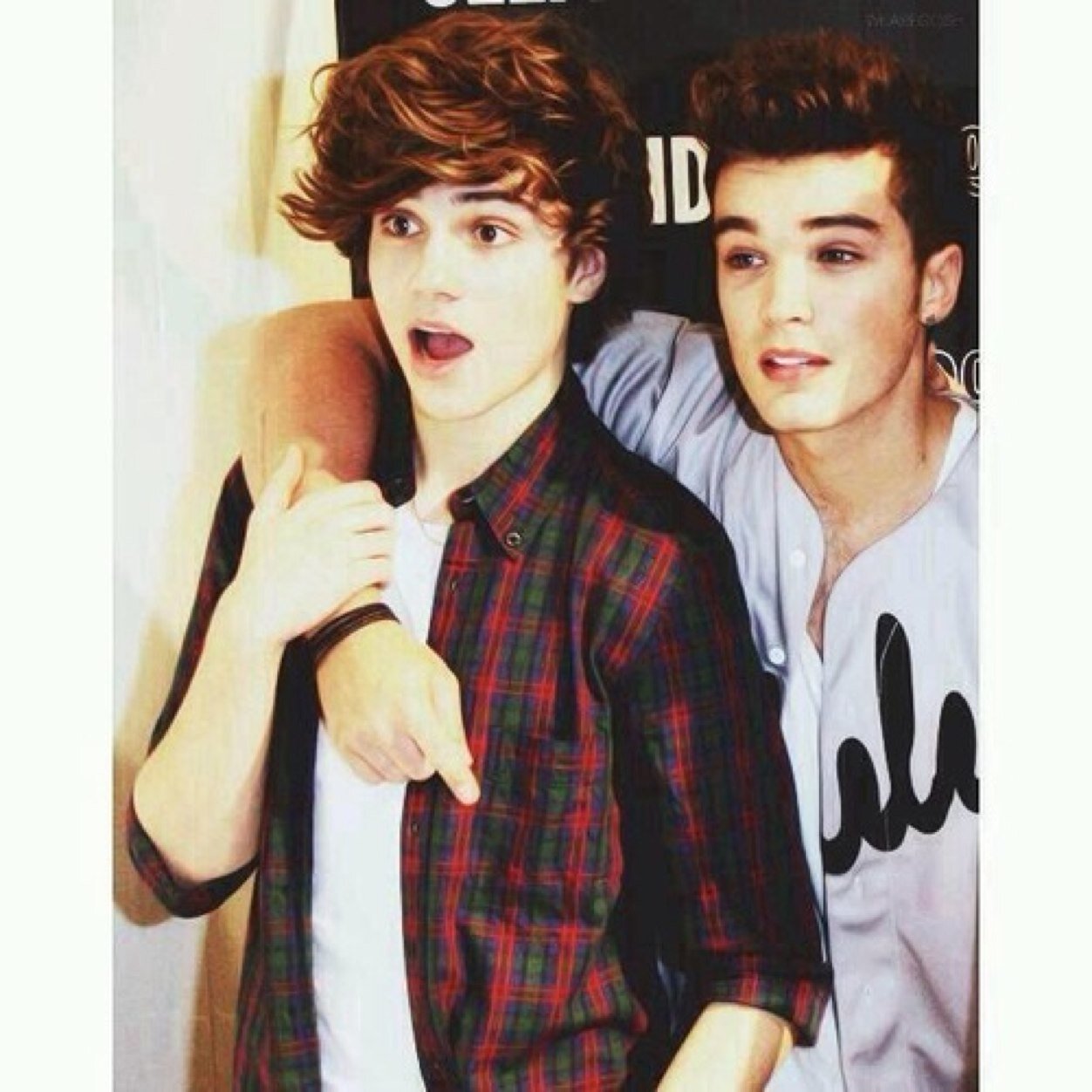George, single, gay, 17.