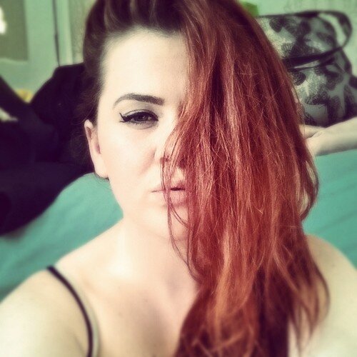 19,i am and speak Welsh/Irish.. Im always either tired, bored or hungry. Bet you're jealous of my exciting life arent you? Thought so.