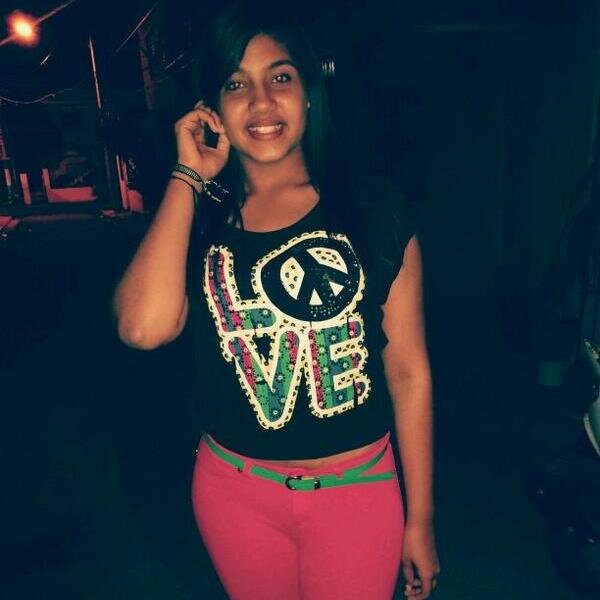 Nunca desconfíes de JESÚS, Él es perfecto, fiel y justo... I♥Pems (04-11-2011)...(Bfa) Mi Nenitah Michelle....Daviel♥
