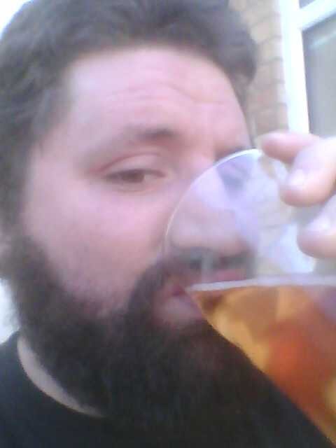 thescruffywan's profile picture. 