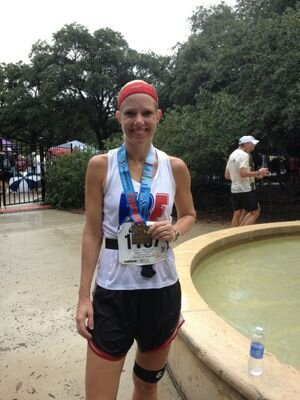 Literacy Interventionist, running coach, previous fourth grade teacher, mother of 4, wife, sister, daughter, and marathon runner.