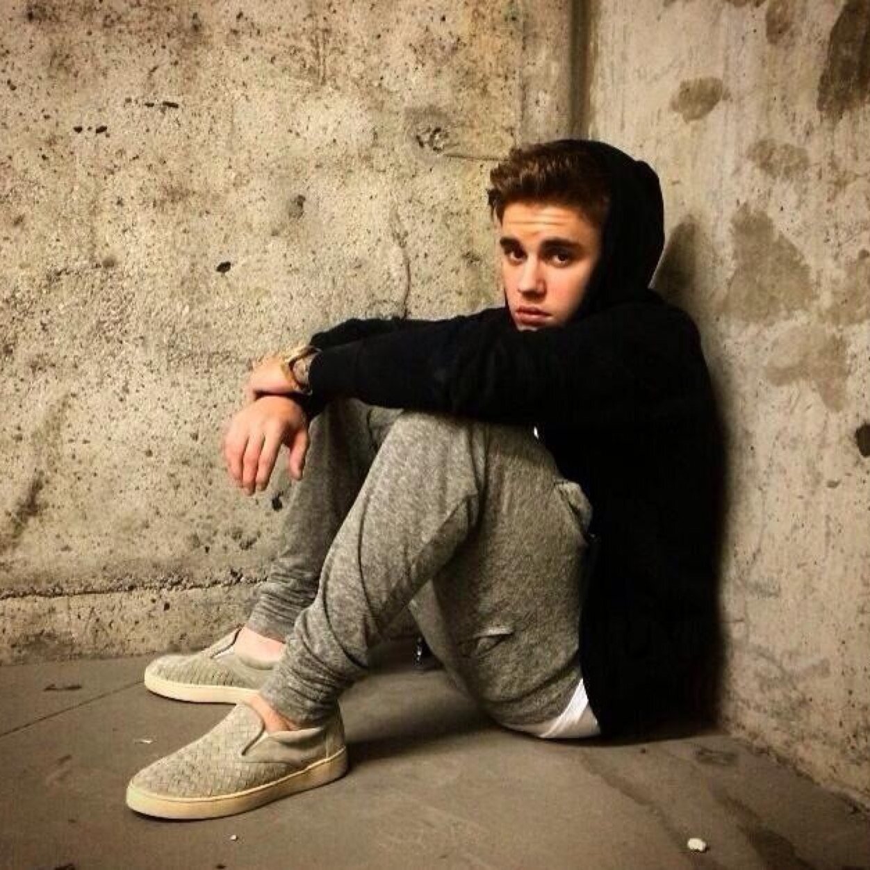 belieberliving's profile picture. You know that kid from Canada? Yeah he's kinda my life. Since '09