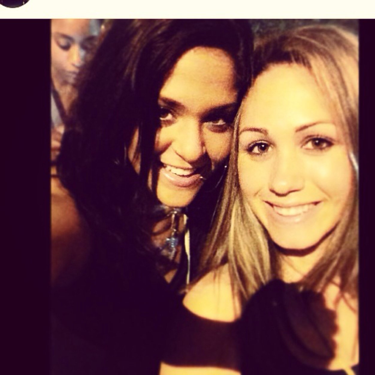 taylorbarone_'s profile picture. stop worrying. start living