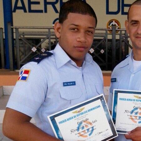 yo solo quiero que tu me quieras, no creo que sea mucho pedir o SI? att:bebo flow..