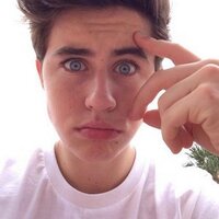 NÃO SIGA LEIA A BIO  (@pickmenash) 's Twitter Profile