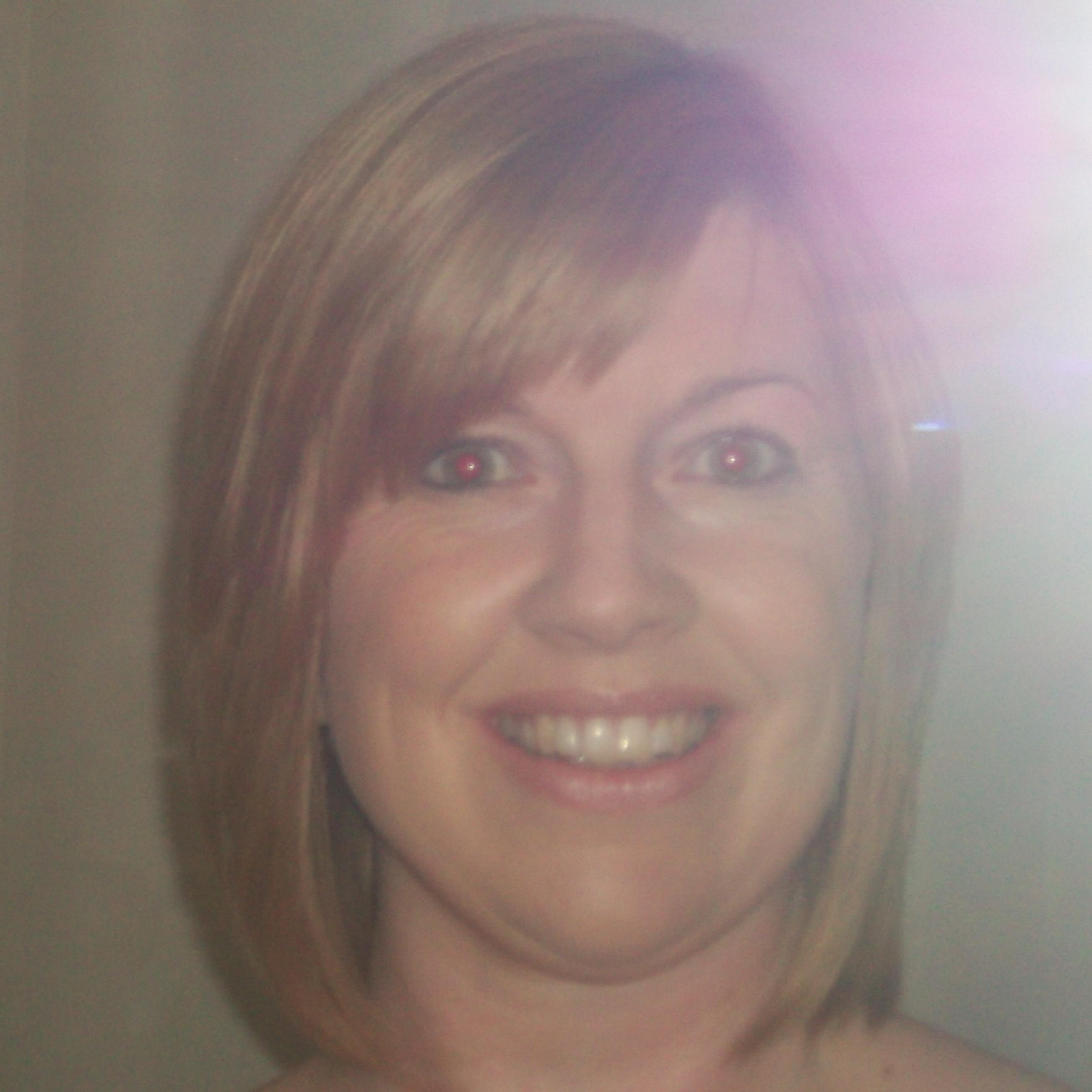 sarawhitefield1's profile picture. 