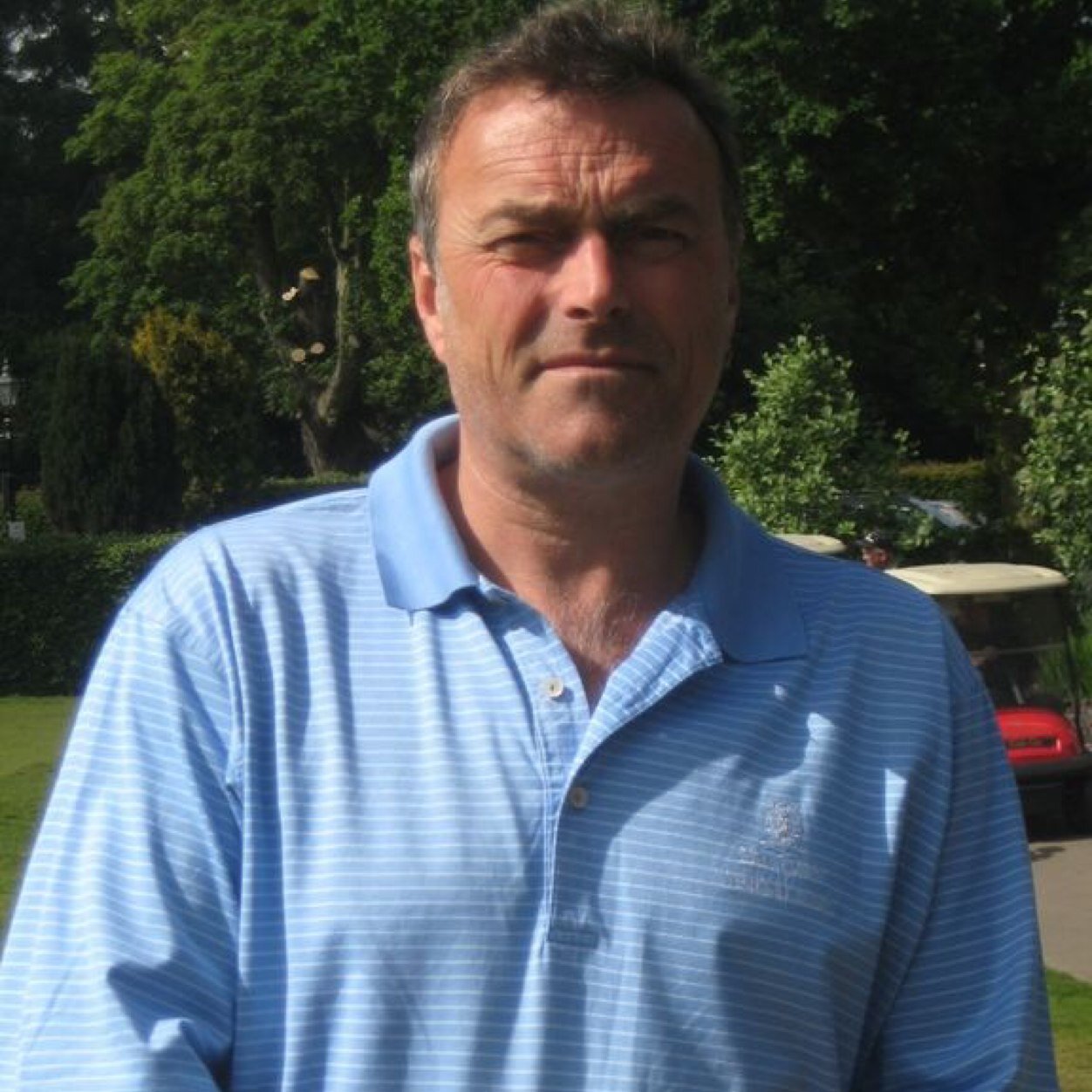 thetourvan's profile picture. 