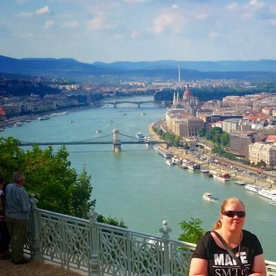 kber00's profile picture. Cook and Writer/ Hungary/Göd
What Doesn't Kill You Makes You Stronger....
 stop hoping, start believing