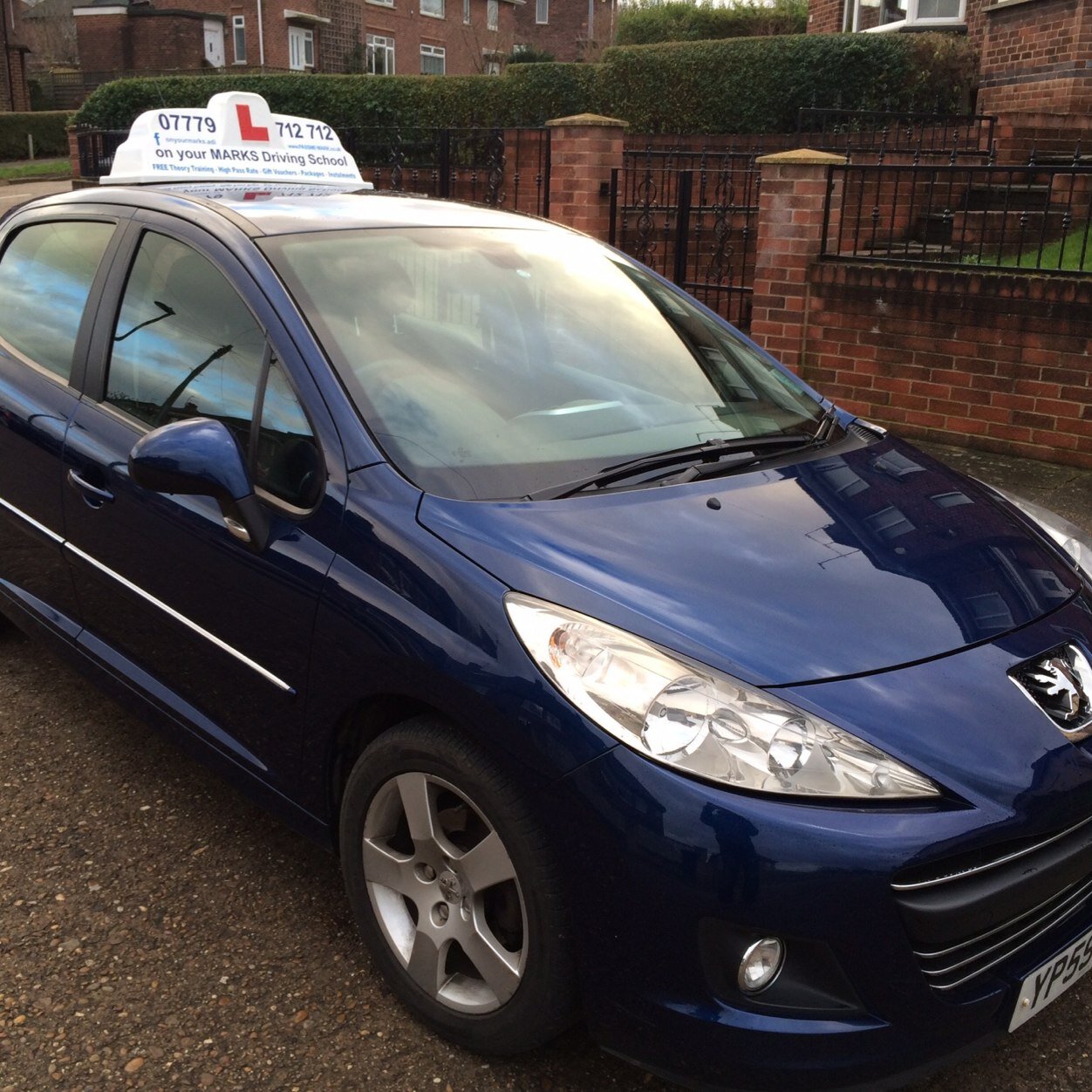 Professional driving lessons in Sheffield and Rotherham