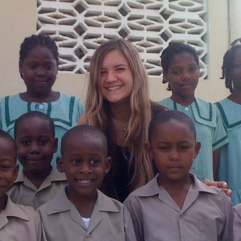 Established by Ariela St-Pierre-Collins in 2012, YEC is a non-for-profit empowering girls & young women into entrepreneurship.