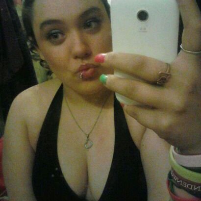 roses are read, violets are blue. your a dirty hoe, and smell like fish too.