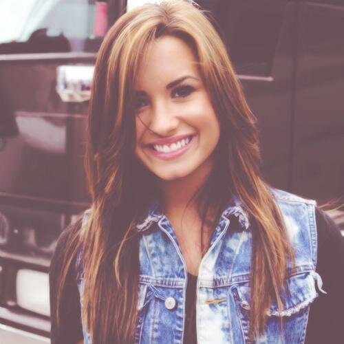 Hii. I just gave you a free follow. dont follow back. Follow @two_piecesx and ask for a follow back. ilyy