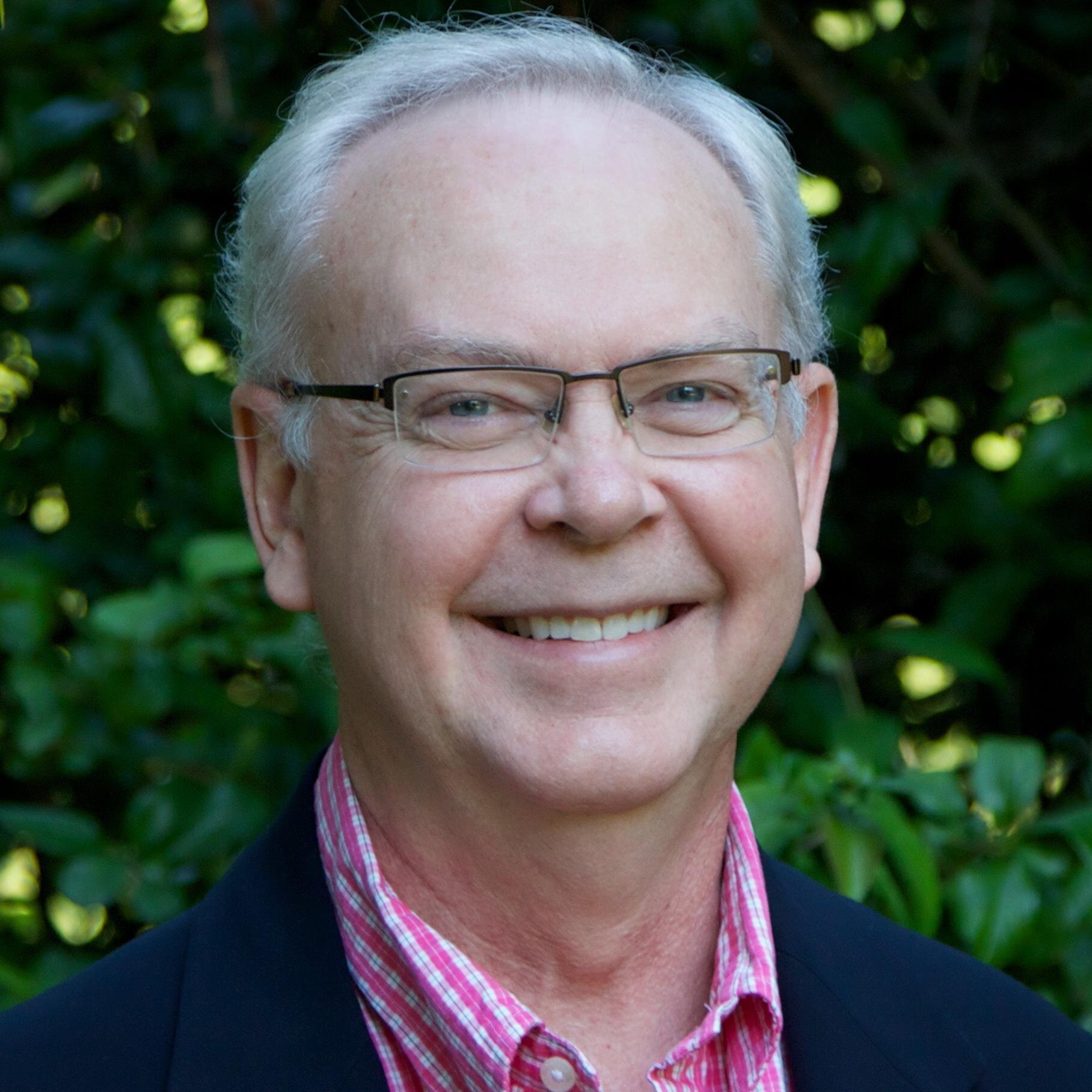 Strategy and executive team consultant and somatic coach.  Co-author of the Extraordinary Teams Inventory.