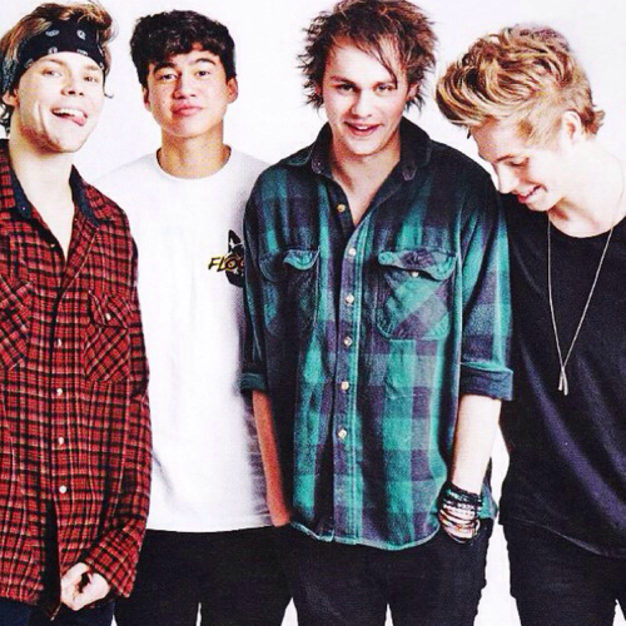I found you so your fav will too! Free follow from @BAM_5SOS_1D