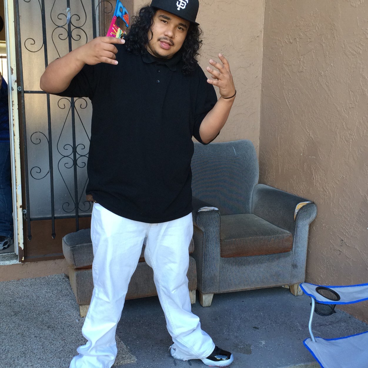 I'm just a young homie lost in this vida loka so I just wana party  but don't get it twisted kus I can still get active