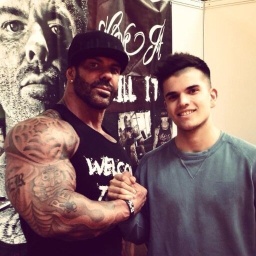Qualified Personal Trainer - Tailored Training and Nutrition Recommendations - Aesthetics - Motivation - *  G.StonePT@yahoo.co.uk  *