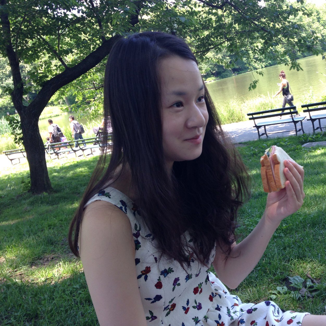 lorolana's profile picture. 