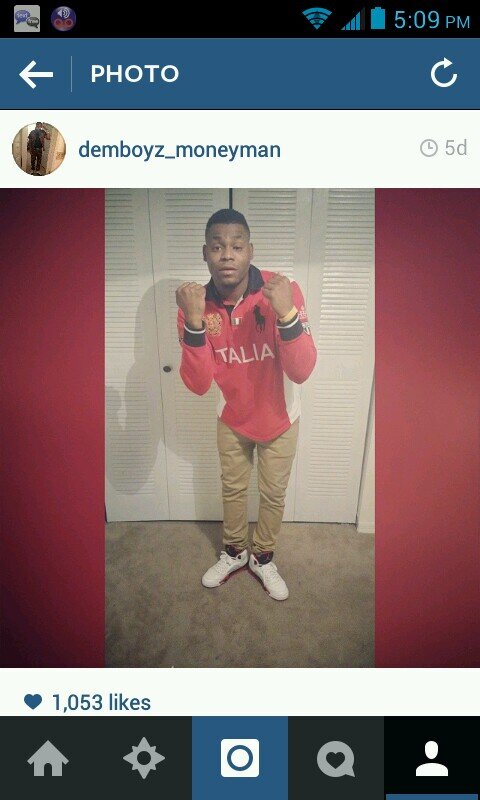 #DEMBOYZ. GETS MONEY KEEP IT MOVING. FREE LIL BRO & L.T. I AIN'T ON THAT FRIENDLY SHIT. MIND OF A GRINDER GRINDER...