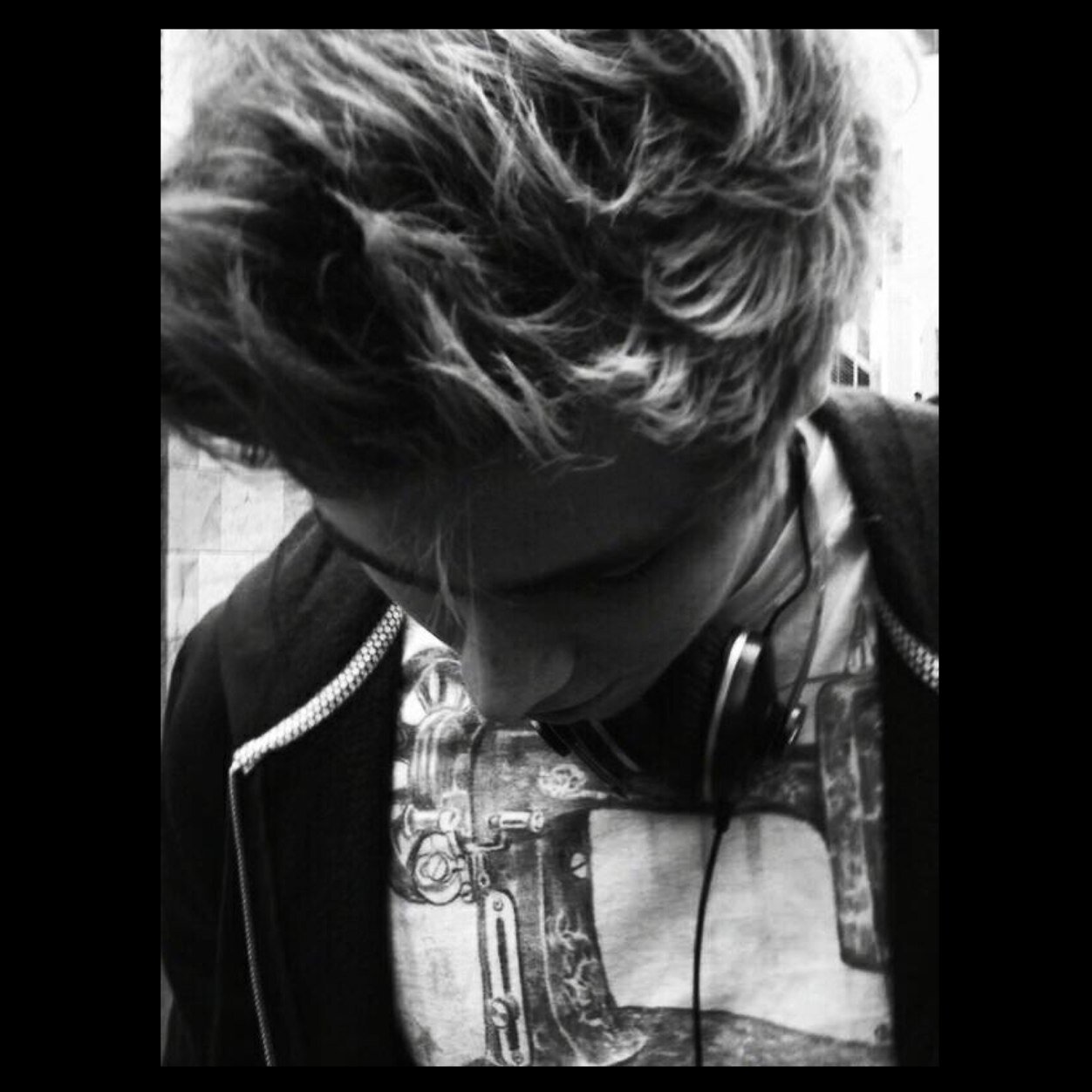 { I don't trust me either } |0/4| I'm new to this, so, hiiii