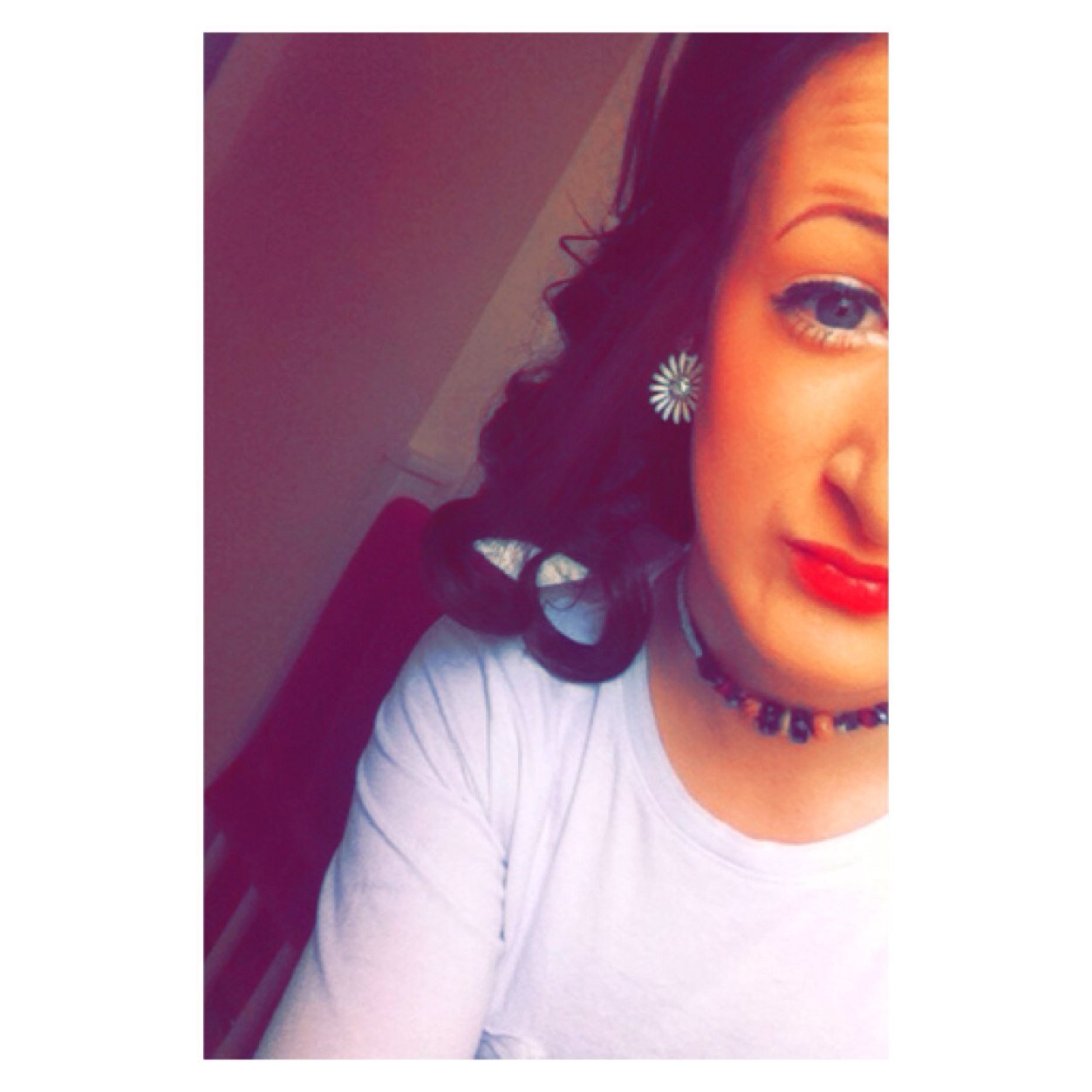 17 
Cornwall-saltash
Facebook mollymason'x
Instagram mollymaason