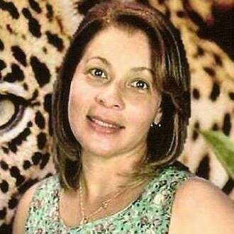 Serva de DEUS.Filha do Pr. Nelson Fontella e Mª Helena Fontella. Irmã de Elon e Elisaine Fontella, tia de Lorena, Laiza e Elonzinho.