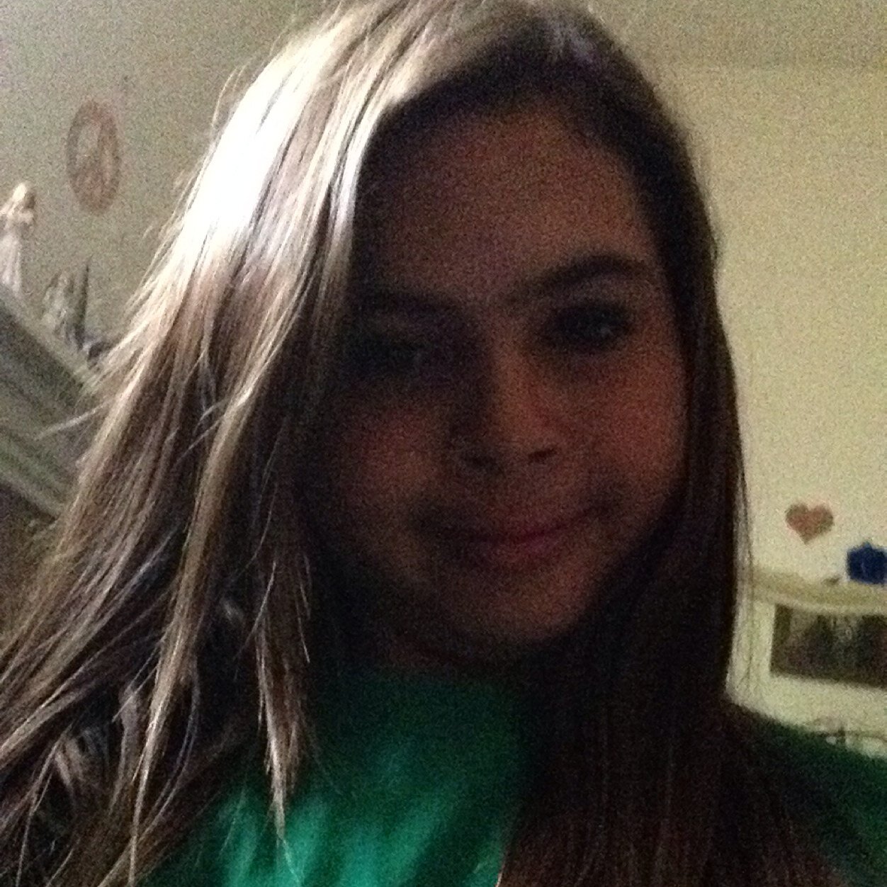 townsendwolf's profile picture. Follow me and I follow back! Same with my friends, @DuganChick , @3_dugan , and @MelinaT_27 , my goal is 500 followers please help! ;)