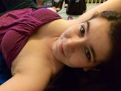 ShyyBabyy07's profile picture. The name is Shylynn, 19 years young. Born in Detroit. #EST4LIFE #Machine Gun Kelly #Snapbacks&&Tattoos #Laceup #Emmett'sMommy3