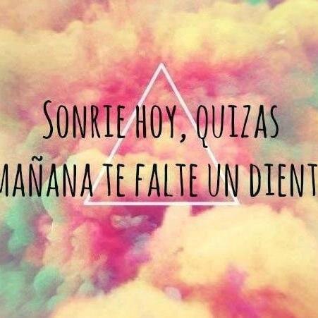 Mexicana! Juan Pablo Jaramillo es mi crush! *-* One Direction salvo mi vida! 3 Tengo 15 años. AMO LEER! Me encanta la musica en ingles. Solo sigueme y ya xD