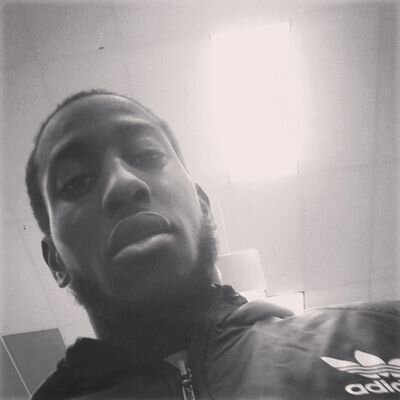 Yofeetakh's profile picture. 