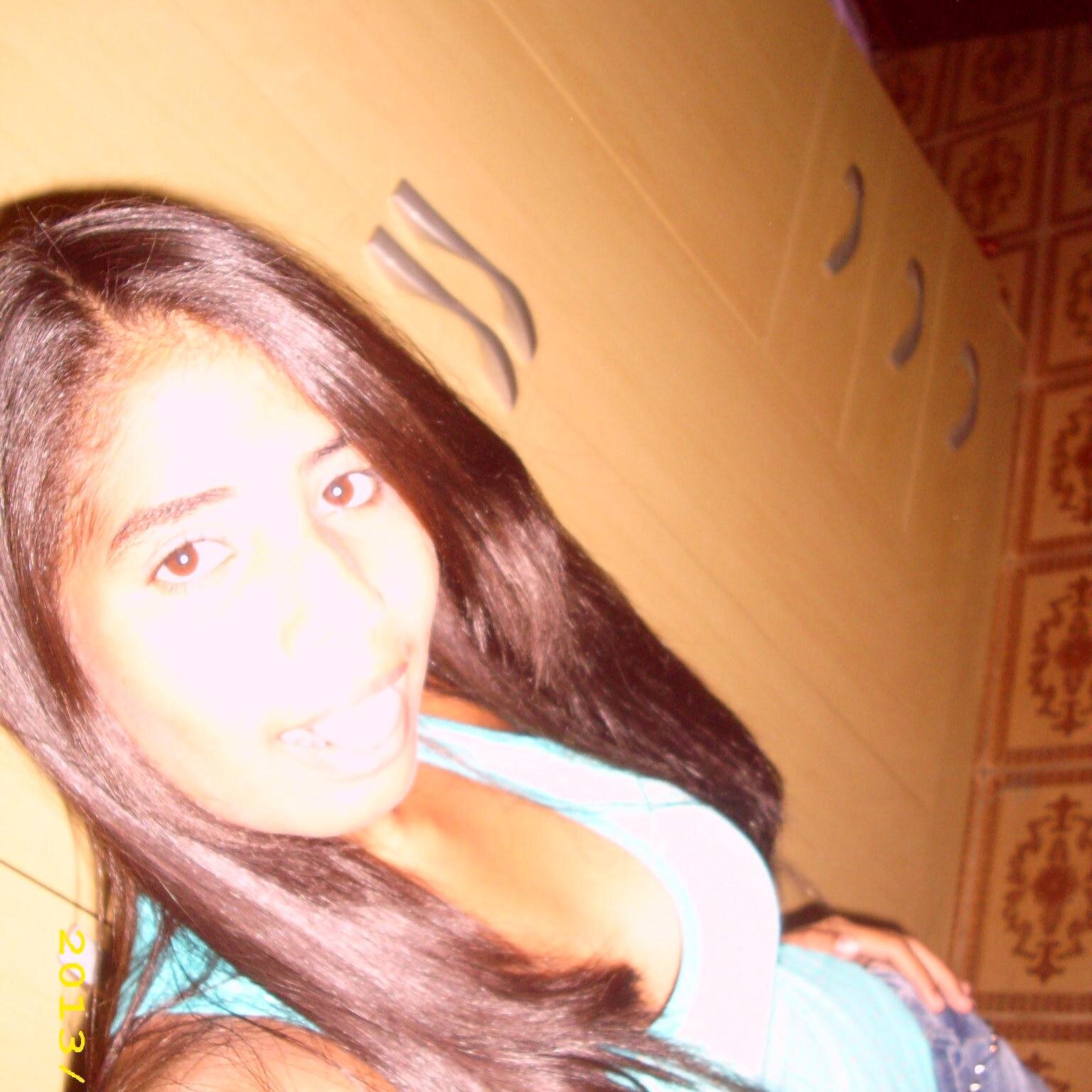 @neymarjr  vc e minha vida, vc me transmite paz te amo demais seu lindo estou torcendo mt por vc  !! 3 3
