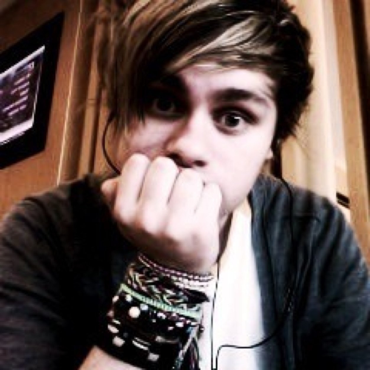 ROCKIN' ~ Don't forget to be yourself, darling x.
