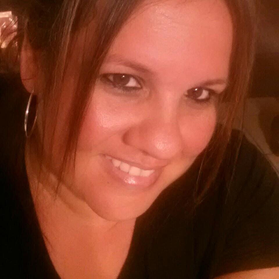 2mch4uin09's profile picture. Live, Laugh, Love like there is no tomorrow!