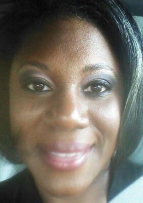 lchavous's profile picture. 