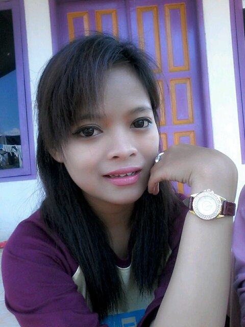 VitrieSuherlanL's profile picture. Life is must go on :p ( ~ _ ~ )