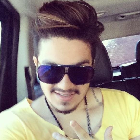Minha vida sem vc não tem sentido @Luansantana EuTe Vivo s2.Criado 28/09/2011Foz do iguacu-PR ✈️São Paulo-SP