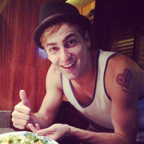 Hi ッ I'm Victorian and love my idols