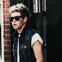 main is @omfxniall