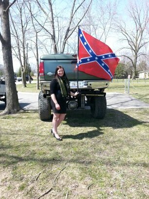 dodman11's profile picture. Baby, what you say we go pickin' wildflowers..*~--