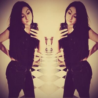 White ( & ) MEXICAN ' 
#__O415Aries 
Sophomore @ UHS 
#Single
Follow me '