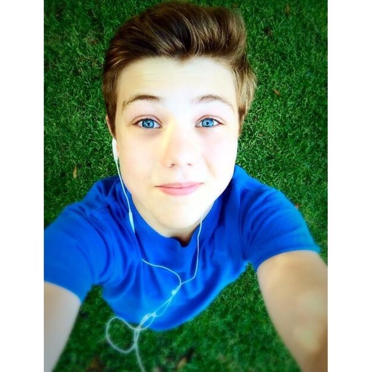 Reed WILL come to your city/country and you WILL meet him.