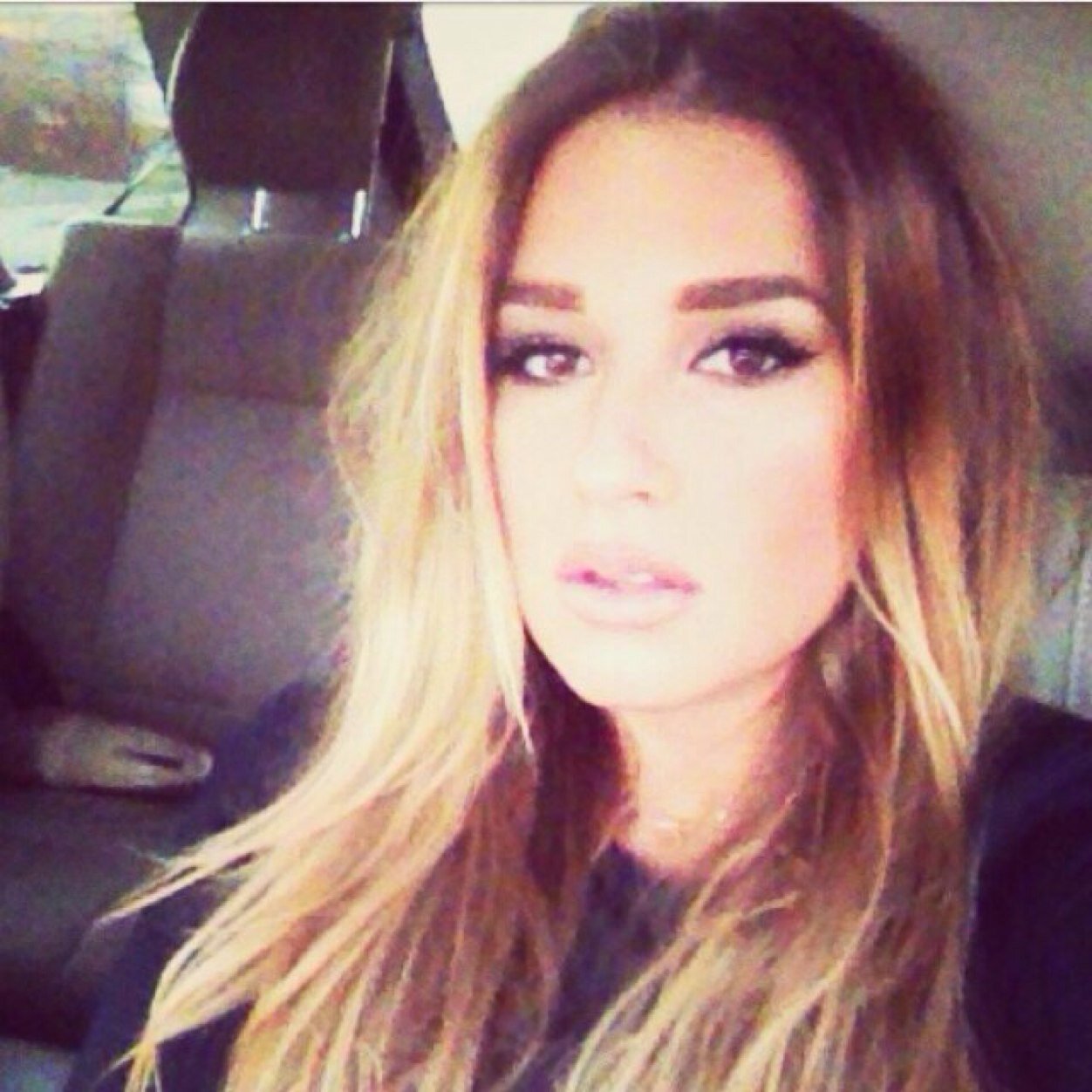 The name is Jessie. Country singer, Friend, and Fan. •RP•